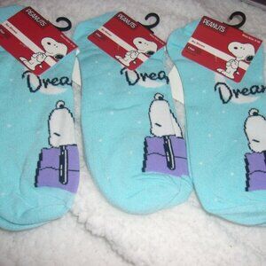 Lot of 3 Peanuts Snoopy Dream Big Women's Socks Size 4-10 Blue stocking stuffers